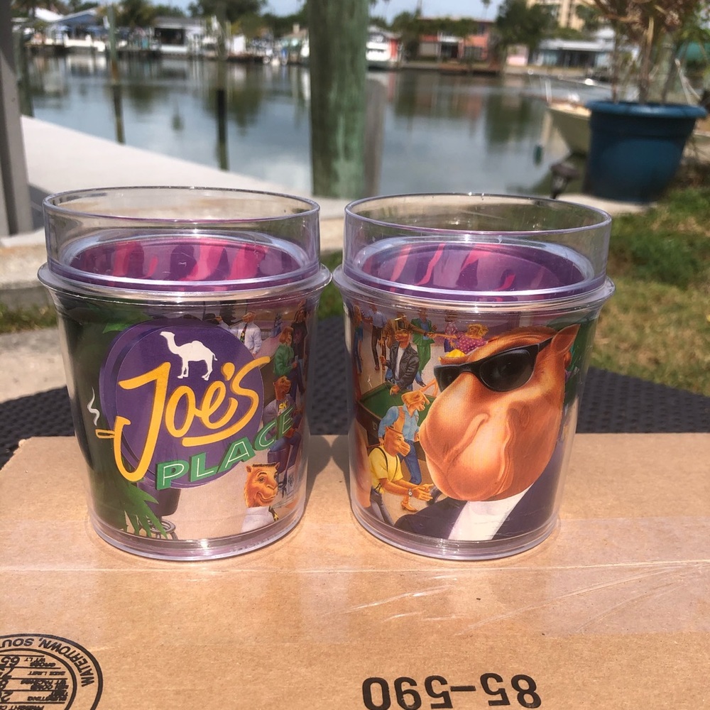 90’s vintage Camel joe cups 2 sets of 4